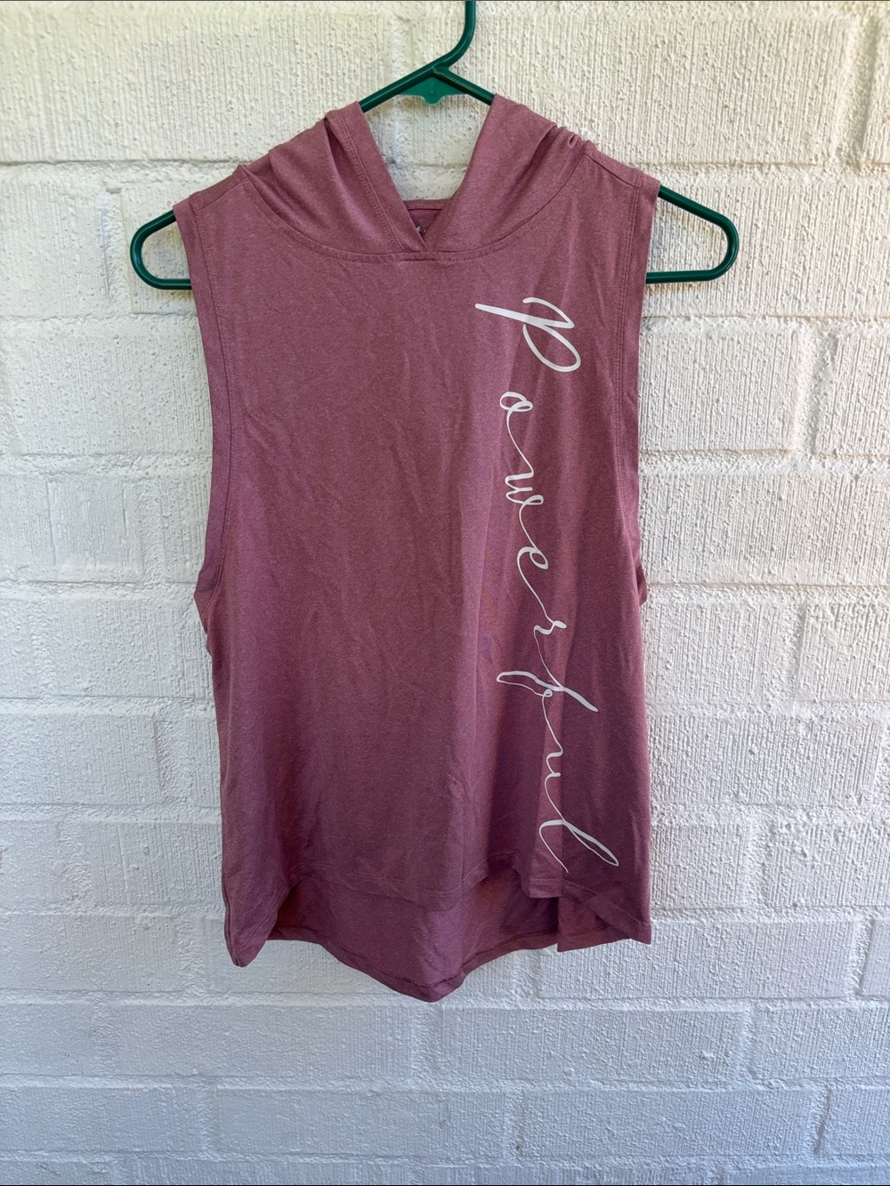 Soho Sport Powerful Mauve Sleeveless Hooded Tank sz S